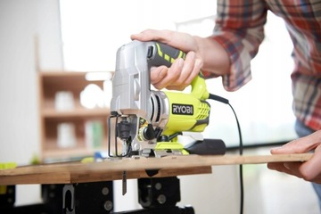ЭЛЕКТРИЧЕСКИЙ ЛОББИЦ RYOBI 600ВТ ПИЛА RJS850-K РЕГУЛИРОВКА СКОРОСТИ + КОРПУС