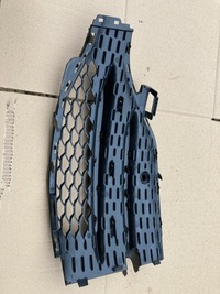 фото thumb №7, Mercedes gle v167 amg решётка бампера левая orgi.