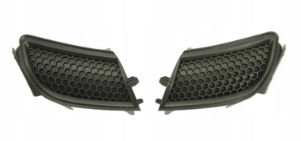 фото thumb №1, Peugeot 308 2007-2011 решітка заглушка галоген права