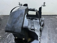 Volvo xc40 1.5 t3 основание кронштейн аккумулятор держатель корпус 32244415 с Разборки, фото thumb