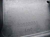 фото thumb №8, Renault gama d панель фары левый уголок 82528044