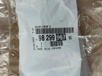 фото thumb №9, Opel corsa f молдинг крила задня права зад 39180812