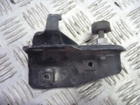 фото thumb №4, Відбійник кронштейн регулювання капот corvette c5