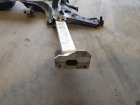 фото thumb №9, Подрамник подрамник двигателя рычаги fiat 500l 1.3mjet eu