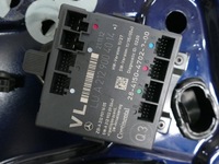 фото thumb №15, Mercedes r172 w172 slk двері ліві колір 890