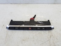 фото thumb №1, Панель audi a3 8v 8v0925301at