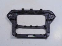 фото thumb №3, Ford mondeo mk4 консоль рамка радіо 10-14 5d fl bs7118522