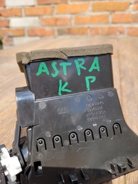 фото thumb №12, Opel astra k v 2016 решётка обдув правая