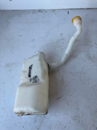 фото thumb №5, Бачок помпа омивача zoe 289105725r