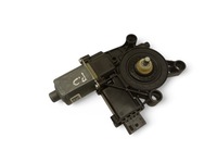 фото thumb №1, Alfa romeo stelvio 0130822068 права сторона двигуни вікон