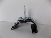 фото thumb №1, Bmw x5 f15 x6 f16 f85 засов капот правый - 4475