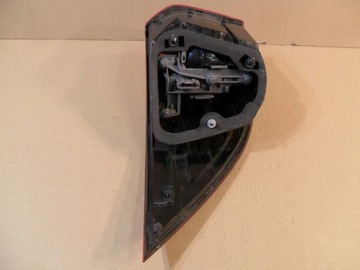 фото thumb №13, Задня лампа ліва vw jetta універсал 1k9 945 095 g