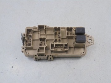 фото thumb №2, Subaru impreza ii коробка предохранителей lb100601b