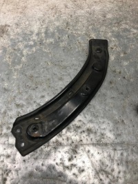 фото thumb №1, Кронштейн кронштейн поперечина левый перед q3 8u 8u0805931