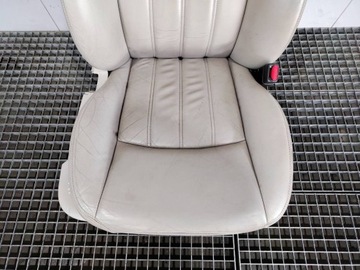 фото thumb №8, Сиденье правый перед переднее пассажира chrysler 300c кожа