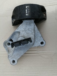 фото thumb №3, Кронштейн подушка двигателя 112884547r renault clio iv
