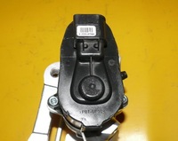 фото thumb №12, Зажимы левый правые зад ford galaxy ii mk2 302/11