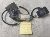 фото thumb №1, Моторчик шторка правий задня audi a8 d3 4e4361964b