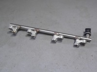 фото thumb №1, Mazda cx-3 cx3 2.0b // молдинг впрыскная pe0113150