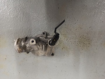 фото thumb №1, Mercedes vito 639 646 2.2 cdi термостат корпус