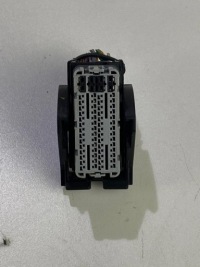 фото thumb №5, Штекер колодка блок управления двигателя renault scenic iii 1.5