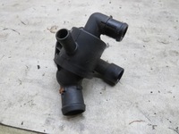 фото thumb №1, Корпус термостата 1.6tdi passat b7 v7548004