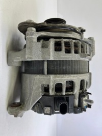 фото thumb №5, Bmw x3 g01 x5 g20 f30 генератор двигателя 8571357 180a