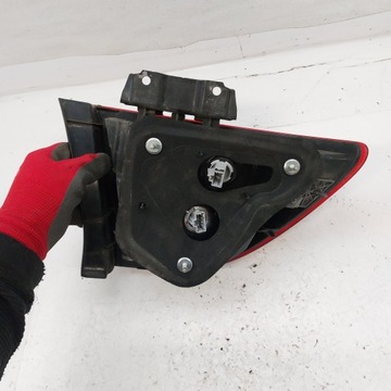 фото thumb №6, Honda civic 8 viii sedan рестайлінг лампа права задня w крило