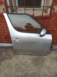 фото thumb №1, Skoda roomster дверь правый перед 9102 голый bez оборудование