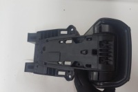 фото thumb №7, Подлокотник volvo v40 cross country 526 31403341 1.6l дизель 84kw 2015