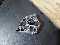 Кронштейн / кронштейн компресора кондиціонера bmw 3 e46 320d m47d20 136 2247388 Оригінал, фото thumb