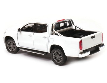 Mercedes-Benz X-Class модель 1:24 - 27 WELLY белый