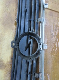 фото thumb №12, Opel vectra b 95-99 решётка радиатора радиатора решётка радиатора c303