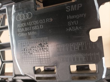 фото thumb №14, Audi q3 rs 83a - решітка середня бампера перед 83a807683d