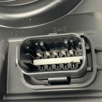 Новая оригинальный номер фара правый перед renault twingo 3 рестайлинг  260105001r Недорого, фото thumb