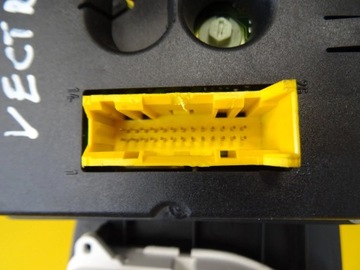 фото thumb №5, Спидометр манометр opel vectra b 1.6 бензин 9056978kk nr782