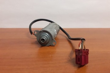 фото thumb №8, Моторчик передней правого сиденья mercedes-benz s w220 10021 2001