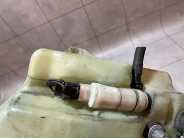 фото thumb №8, Chrysler 300c бак рідини насоси kpl оригінал