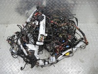 фото thumb №1, Bmw x6 f16 3.0xd электропроводка салона