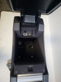 Купити Підлокітник volvo v60 39819457, фото thumb