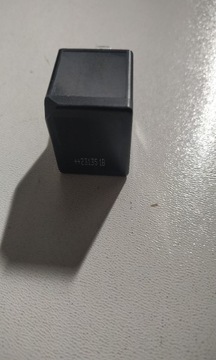 фото thumb №13, Bosch 986 332 001 блок керування, час розжарювання