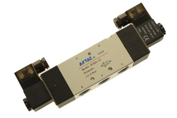 ELEKTROZAWÓR AIRTAC 4V420-15 BG 5/2 BISTABILNY - 1/2 - 24 VDC