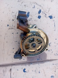 фото thumb №4, Насос масла 1,2 tsi cbz vw 03f115105c