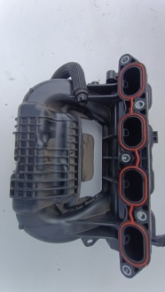 фото thumb №3, Toyota prius iv колектор впускний