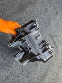 фото thumb №3, Основание корпус акумулятора volkswagen up 1s0915331d