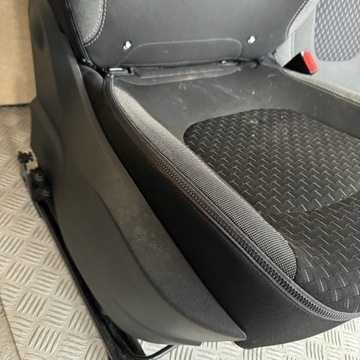 фото thumb №7, Сидіння диван комплект renault captur рестайлінг 2017 рік