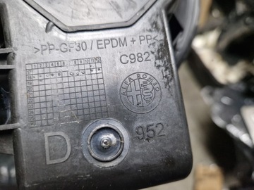 фото thumb №5, Alfa romeo giulia заливна горловина пального гніздо дизель