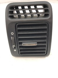 фото thumb №1, Решётка воздуховод левая левый перед honda cr-v ii