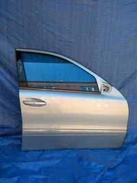 фото thumb №1, Двері правий перед mercedes w211