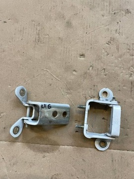 фото thumb №1, Петлі двері лівий зад комплект nissan micra k14 18r